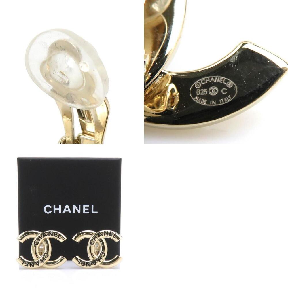 CHANEL Gold Earrings - Picture 5 of 5